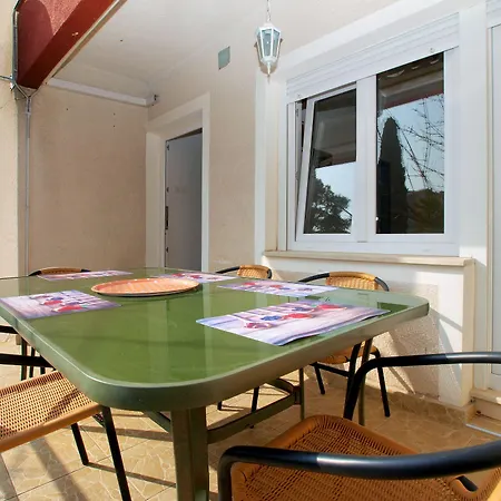 Apartman Mira 1804