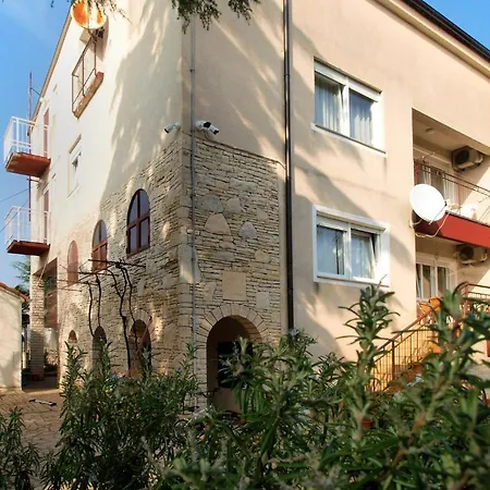 Mira 1804 Μεντουλίν