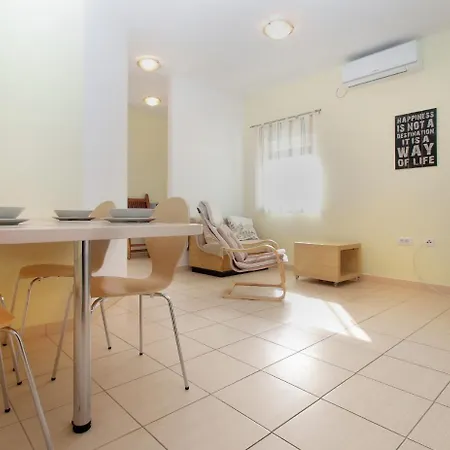 Mira 1804 Appartement *