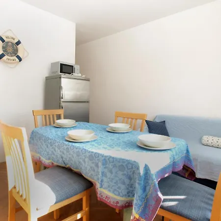 Appartement Mira 1804 *